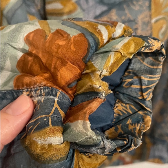 Floral Patterned Jacket - Picture 4 of 5